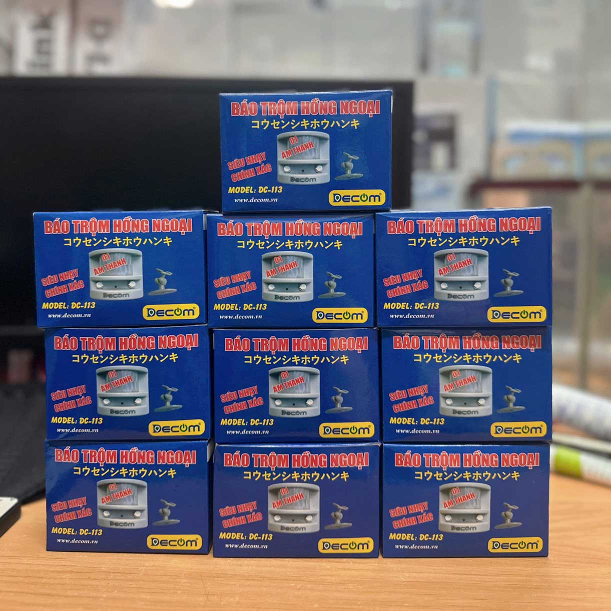 Báo trộm hồng ngoại DECOM DC-113