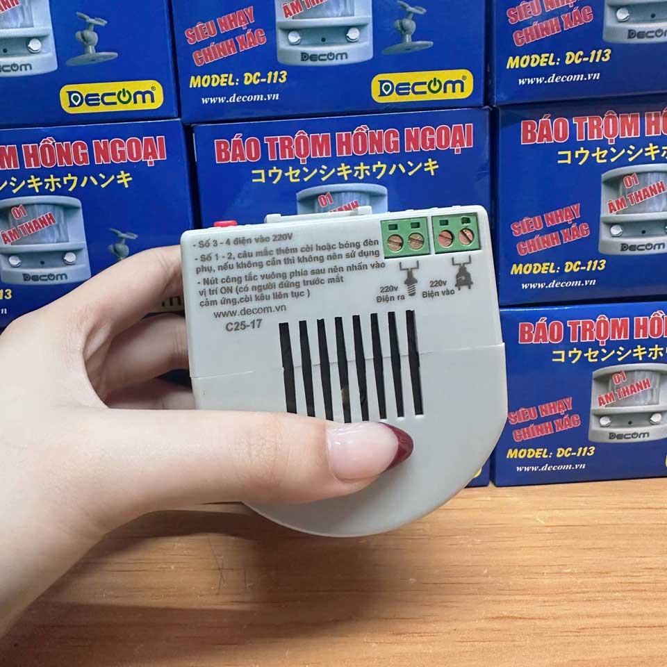 Bao trom hong ngoai DECOM DC 113 4